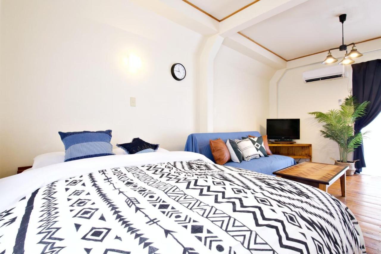 Apartamento にらい恩納　一本松 Onna Exterior foto